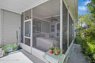 433 Marlin Cir, Barefoot Bay, FL 32976 - Photo 31