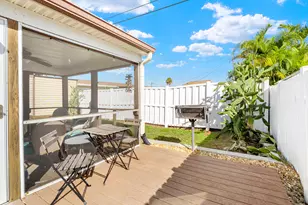 208 Cleveland Ave, Cocoa Beach, FL 32931 - Photo 17