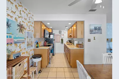 208 Cleveland Avenue, Cocoa Beach, FL 32931 - Photo 7