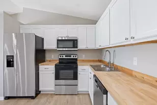 274 Trilby Rd SW, Palm Bay, FL 32908 - Photo 9