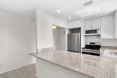 38 Vista Gardens Trail #207, Vero Beach, FL 32962 - Photo 5