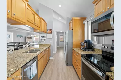 230 Riggs Avenue, Melbourne Beach, FL 32951 - Photo 11