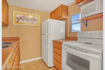 801 S Brevard Avenue #G, Cocoa Beach, FL 32931 - Photo 11