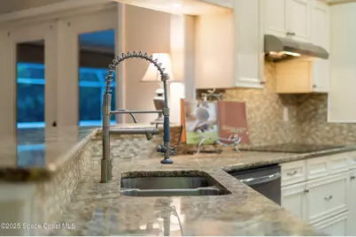 3670 Painted Bunting Place, Grant-Valkaria, FL 32949 - Photo 15