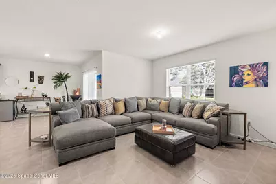467 Americana Boulevard NW, Palm Bay, FL 32907 - Photo 3