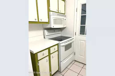 350 Fillmore Ave. Avenue #F3, Cape Canaveral, FL 32920 - Photo 7