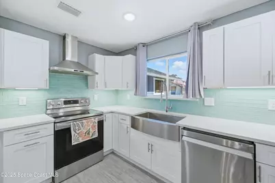 510 Fern Avenue NE, Palm Bay, FL 32907 - Photo 11