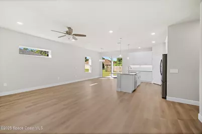 826 Hartsdale Avenue SW, Palm Bay, FL 32908 - Photo 23