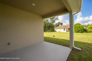 834 Hartsdale Ave SW, Palm Bay, FL 32908 - Photo 17