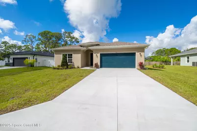 834 Hartsdale Avenue SW, Palm Bay, FL 32908 - Photo 7