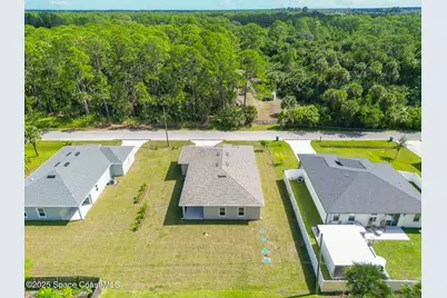 834 Hartsdale Avenue SW, Palm Bay, FL 32908 - Photo 33