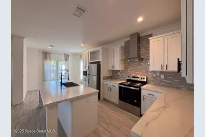 571 Tarpon Drive, Barefoot Bay, FL 32976 - Photo 9