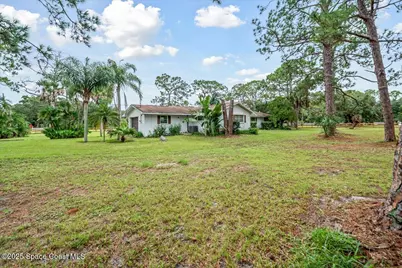 2300 Brandywine Lane, Melbourne, FL 32904 - Photo 27