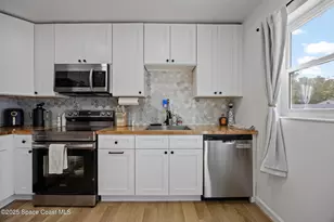 115 Primrose Ln, Melbourne, FL 32901 - Photo 15