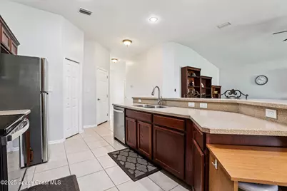 208 Abalone Road NW, Palm Bay, FL 32907 - Photo 9