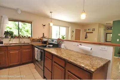1318 Vancouver Avenue SE, Palm Bay, FL 32909 - Photo 7