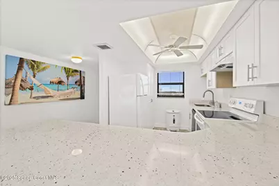 7520 Ridgewood Avenue #906, Cape Canaveral, FL 32920 - Photo 11