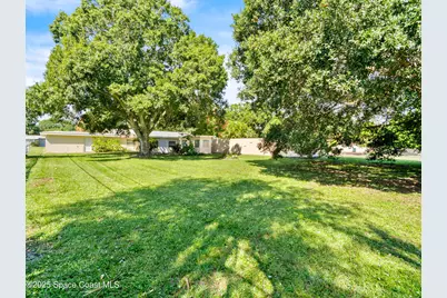 7740 Pine Lake Drive, Melbourne, FL 32904 - Photo 19