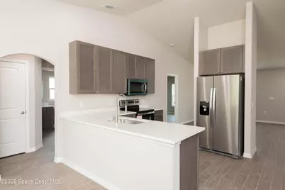 250 Frederick Street SW, Palm Bay, FL 32908 - Photo 9