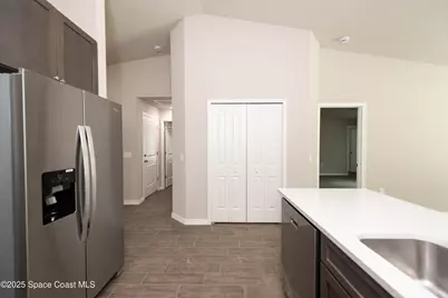 250 Frederick Street SW, Palm Bay, FL 32908 - Photo 15