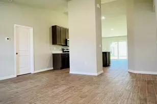 334 Frederick St SW, Palm Bay, FL 32908 - Photo 7