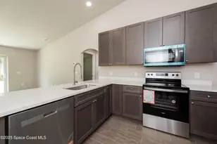 348 Frederick St SW, Palm Bay, FL 32908 - Photo 13