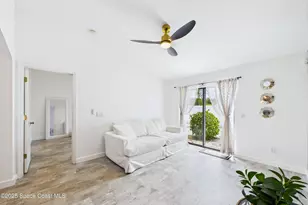 1010 Luminary Cir, Melbourne, FL 32901 - Photo 17