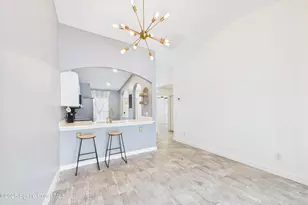 1010 Luminary Cir, Melbourne, FL 32901 - Photo 7