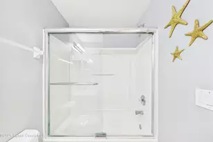 1010 Luminary Cir, Melbourne, FL 32901 - Photo 37