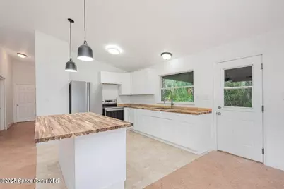 4085 Cypress Bend, Geneva, FL 32732 - Photo 9