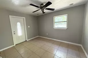 415 S Robbins Ave, Titusville, FL 32796 - Photo 3