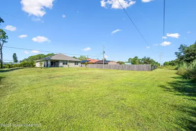 1263 Lamplighter Drive NW, Palm Bay, FL 32907 - Photo 37