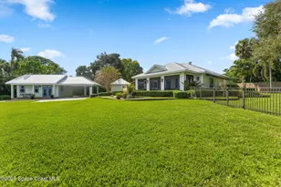 413 N Indian River Dr, Cocoa, FL 32922 - Photo 3