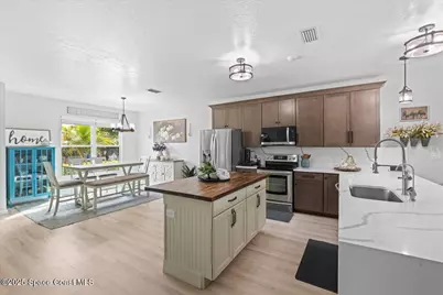 3138 Pomello Avenue SW, Palm Bay, FL 32908 - Photo 9