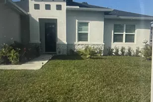 474 Carolina Ave NW, Palm Bay, FL 32907 - Photo 1