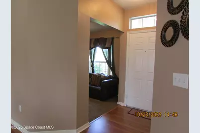 534 White Plains Avenue SW, Palm Bay, FL 32908 - Photo 3