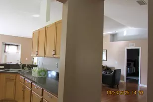 534 White Plains Ave SW, Palm Bay, FL 32908 - Photo 9