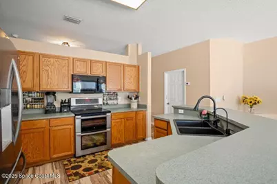 4035 Toby Avenue, Grant-Valkaria, FL 32950 - Photo 11