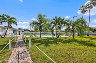 194 Queens Ct Ct, Satellite Beach, FL 32937 - Photo 33