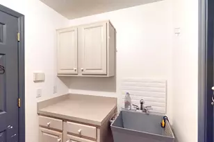 3886 Peacock Dr, Melbourne, FL 32904 - Photo 37