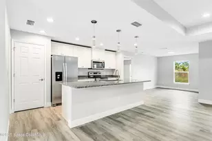 555 Harrison St SW, Palm Bay, FL 32908 - Photo 9