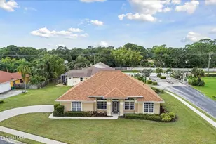 2295 Marsh Harbor Ave, Merritt Island, FL 32952 - Photo 5