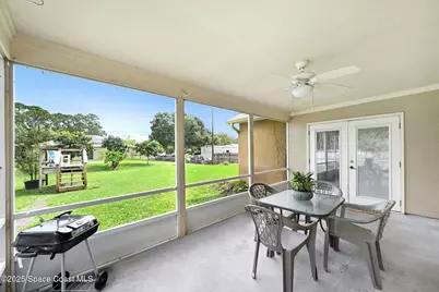 273 Jacaranda Avenue NW, Palm Bay, FL 32907 - Photo 25