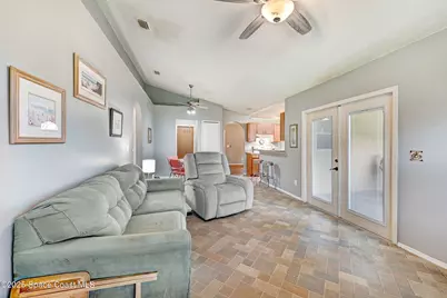 273 Jacaranda Avenue NW, Palm Bay, FL 32907 - Photo 15