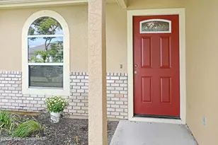 273 Jacaranda Ave NW, Palm Bay, FL 32907 - Photo 1