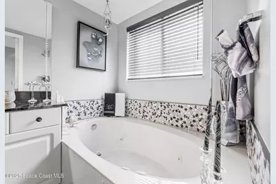 925 N Highway A1A #305, Indialantic, FL 32903 - Photo 29