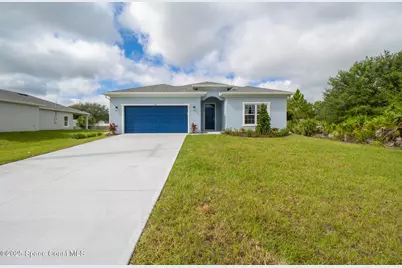 528 De Groodt Road SW, Palm Bay, FL 32908 - Photo 1