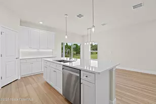 542 Degroodt Rd SW, Palm Bay, FL 32908 - Photo 25