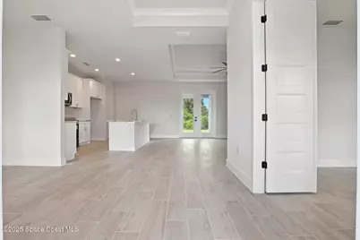 811 St Andre Boulevard SW, Palm Bay, FL 32908 - Photo 3