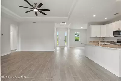 811 St Andre Boulevard SW, Palm Bay, FL 32908 - Photo 9